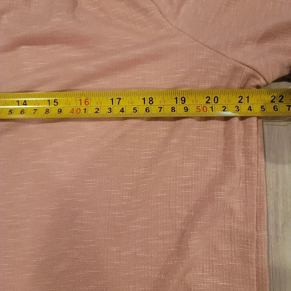 Matilda Jane Heart to Heart Possibilities Pink Knit Women’s Top Sz Medium Vneck. - Picture 9 of 10